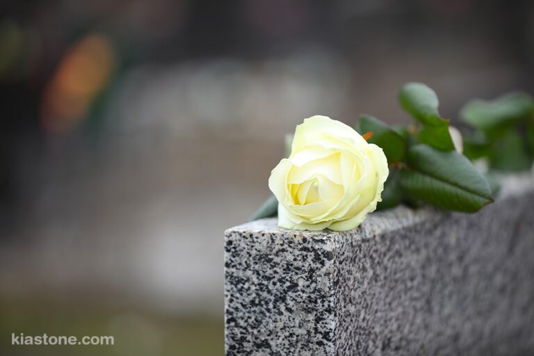 چه سنگ های برای سنگ قبر استفاده می شود
